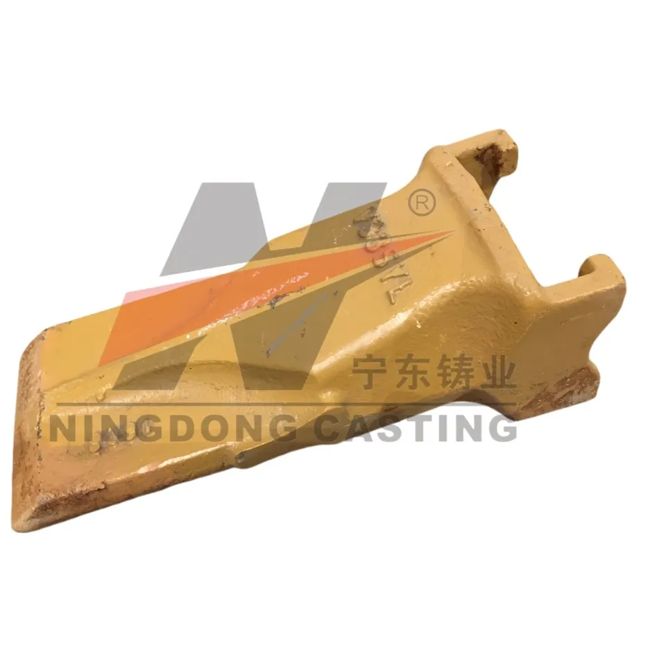 Hitachi EX350 ZX350 ZX330 zub 4400250, 4400251